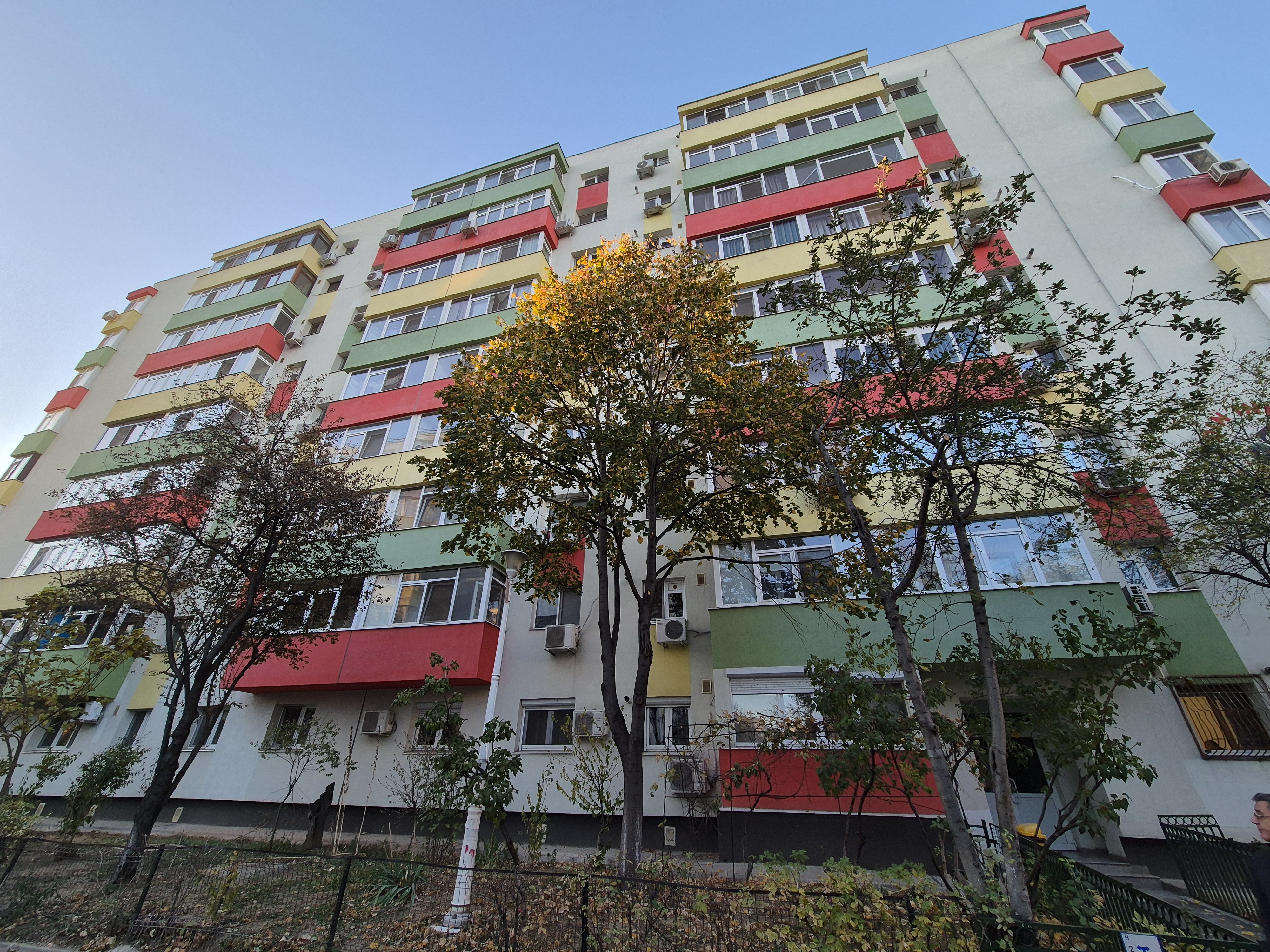 Apartament 3 camere Rahova