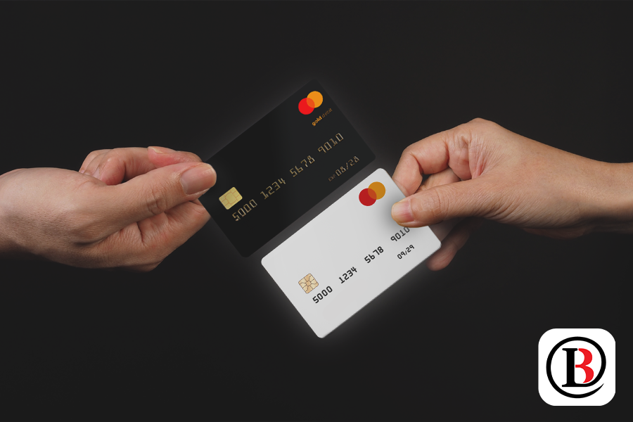 Cardul de salariu este card de debit? Răspunsul care te va ajuta să iei cea mai avantajoasă decizie