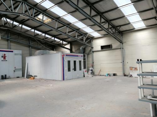 Vanzare cladiri industriale/ comerciale