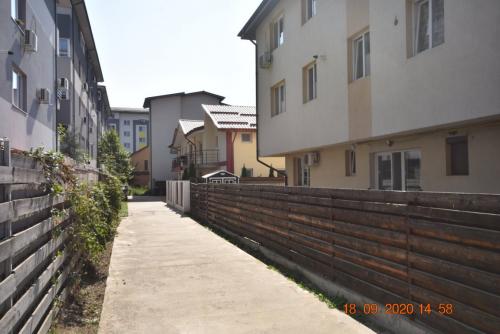 Casa Popesti Leordeni