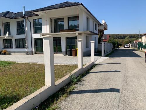 Teren si casa Selimbar