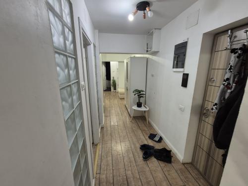 Apartament 3 camere Rahova